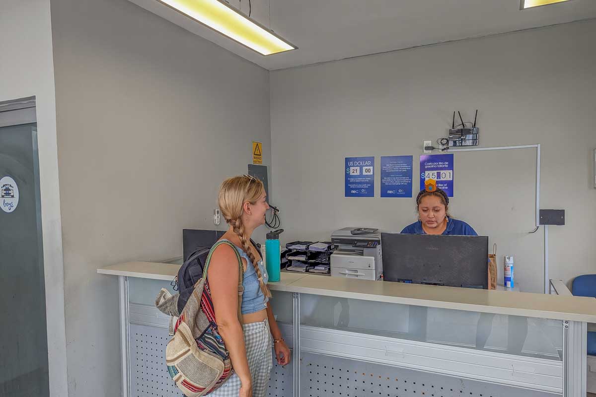 Bailey picks up a rental car in Cancun Airport