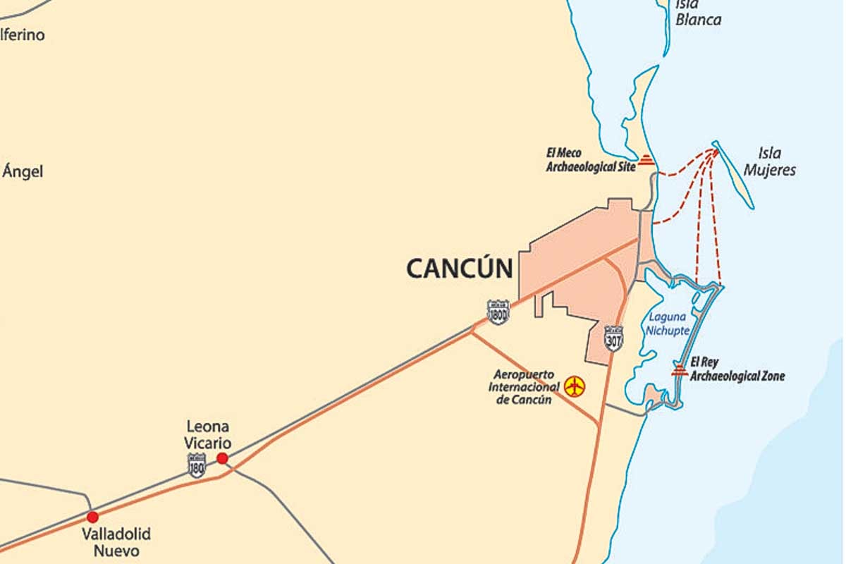 Map showing the location of Cancun Airport near Cancun