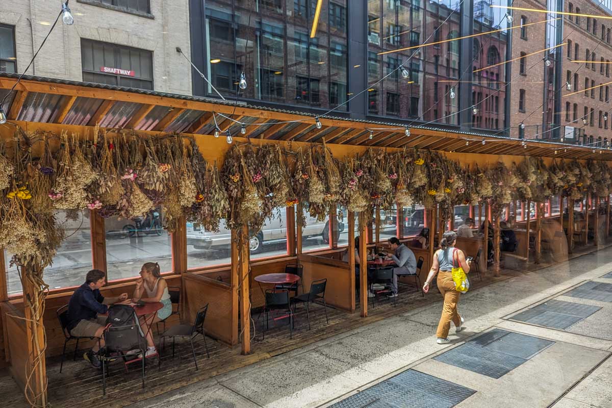 Outdoor seating at the Chelsea Market