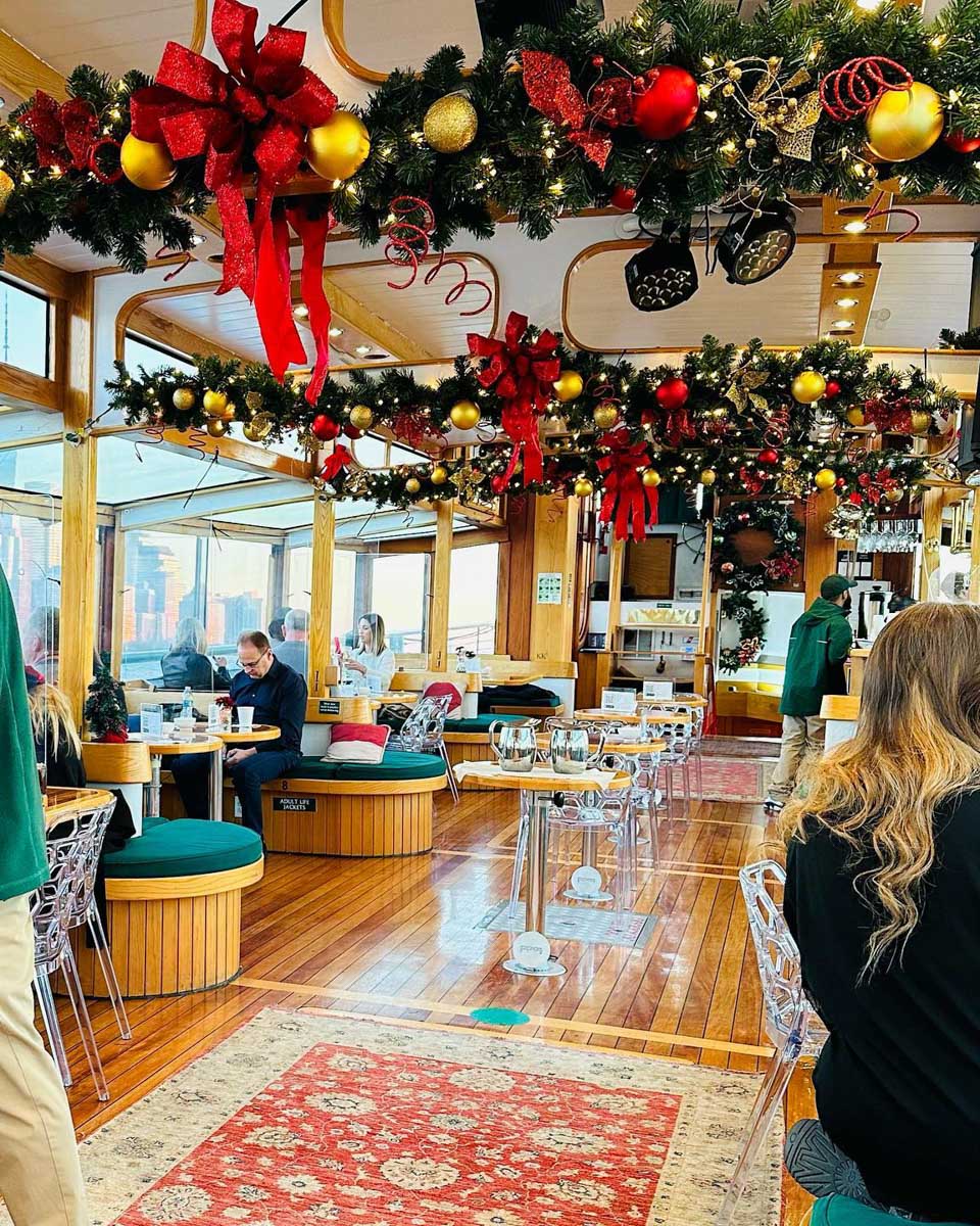 New York City Cocoa and Carols Holiday CruiseÂ