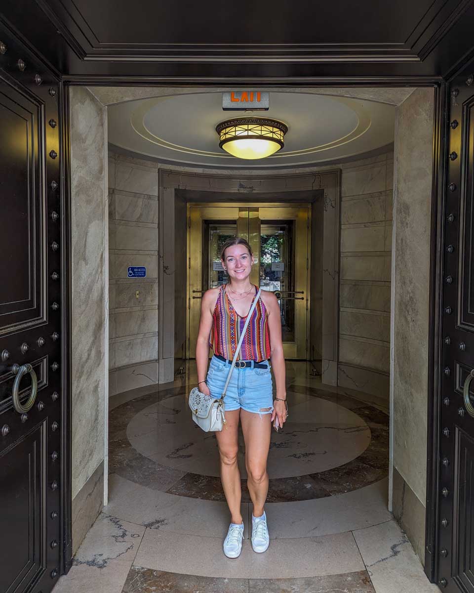 Bailey at the Declaration of Independence in the National Archives security entrance