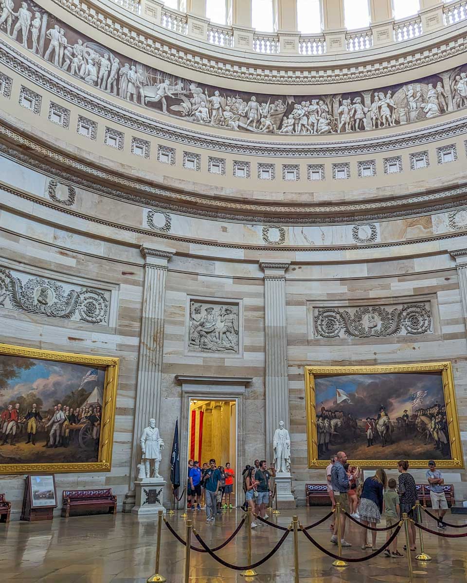 People tour the United States CapitolĀ in Washington DC