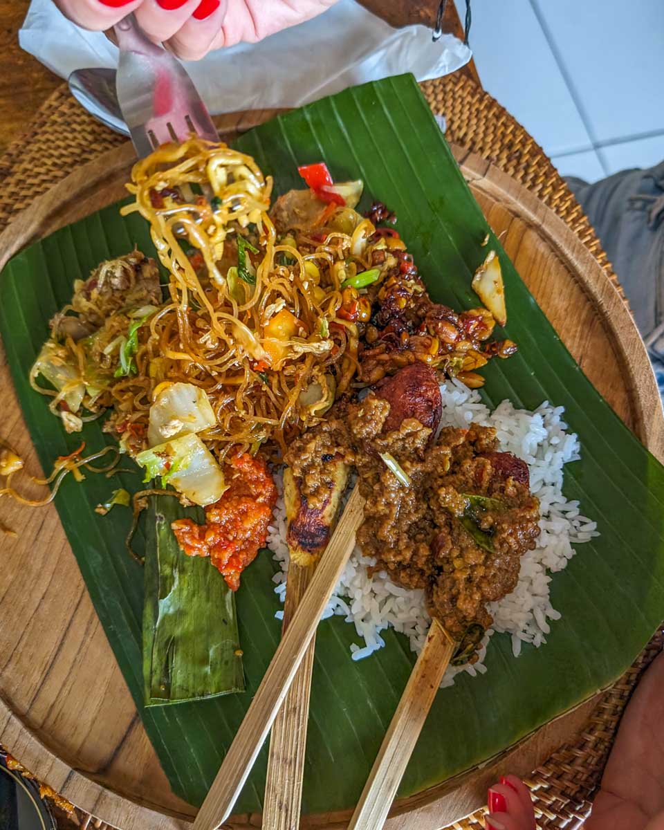 A plate of food that we cooked during our cooking class in Bali