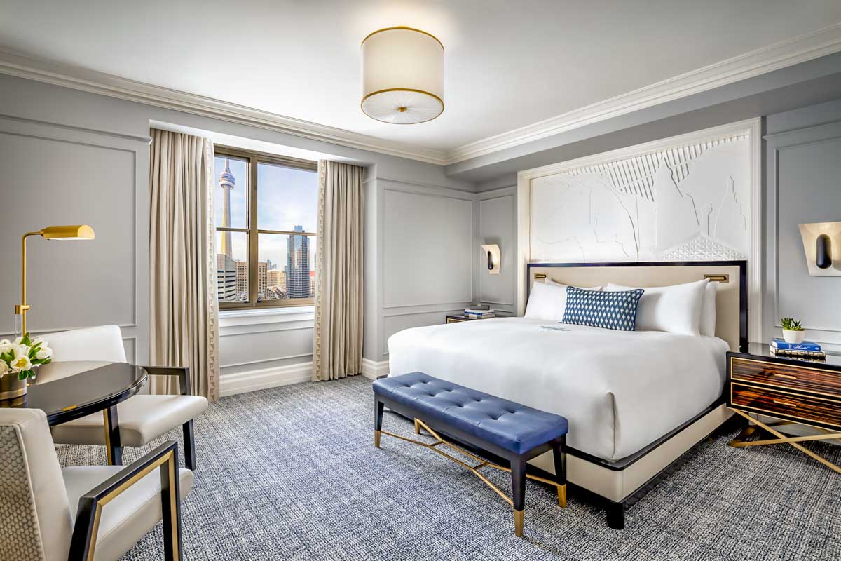 Fairmont Royal York Hotel room