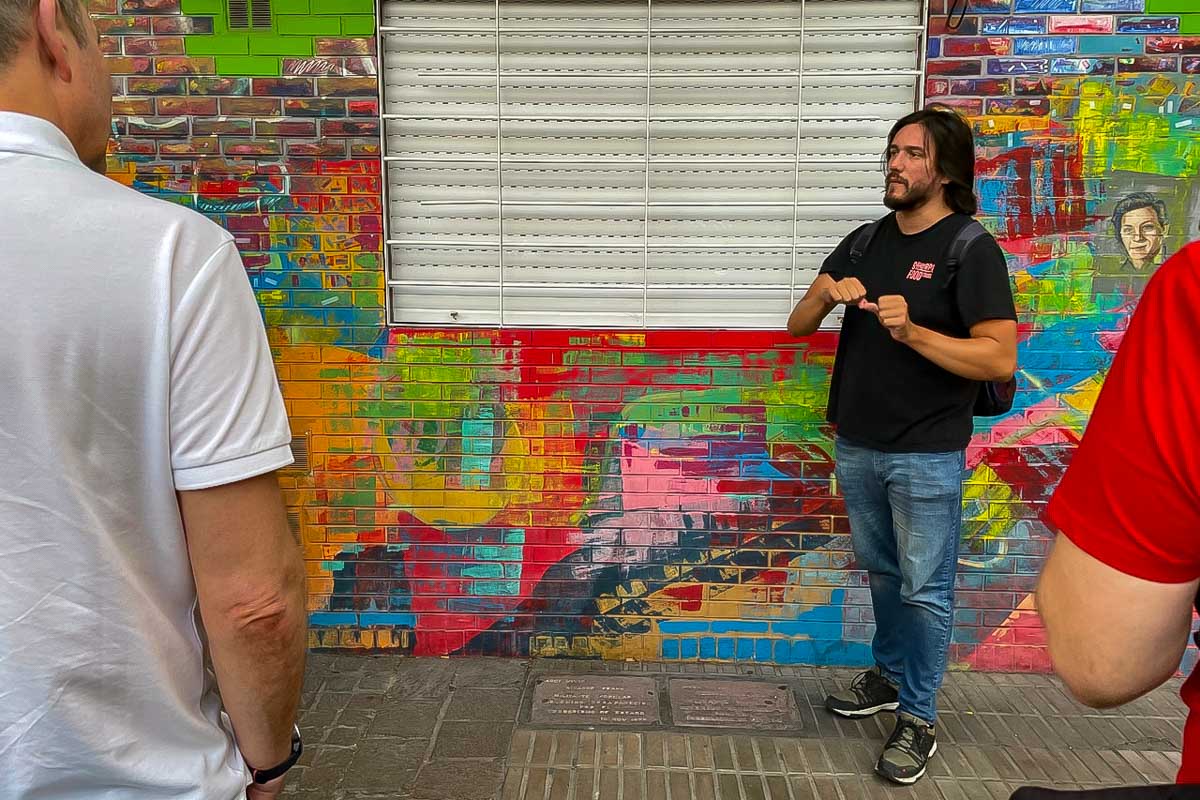 A guide on a sherpa food tour in Buenos Aires Argentina