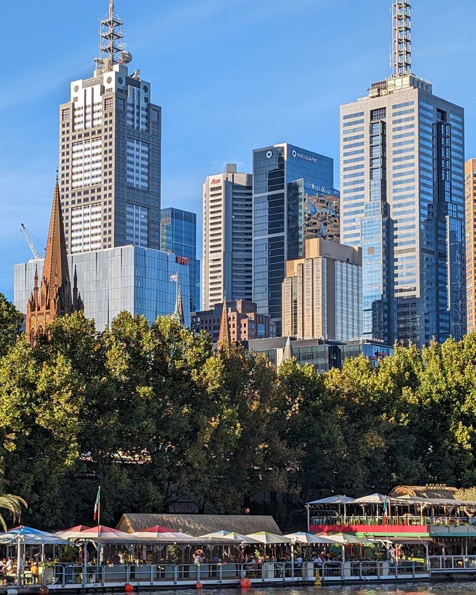 Exploring Melbourne on a walking tour