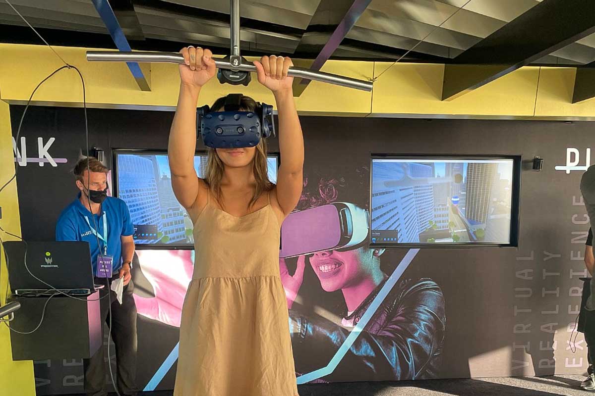 The VR Plank at Melbourne Skydeck