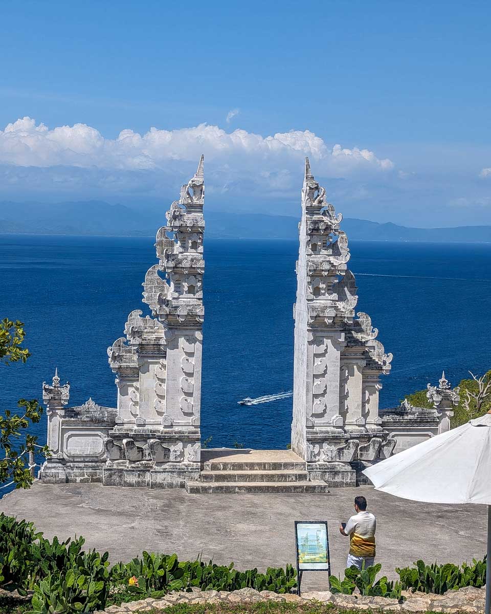 A stone gate on a hill during a tour to Nusa Penida Bali