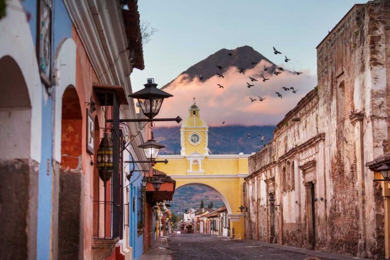 The famous arch in Antigua Guatemala