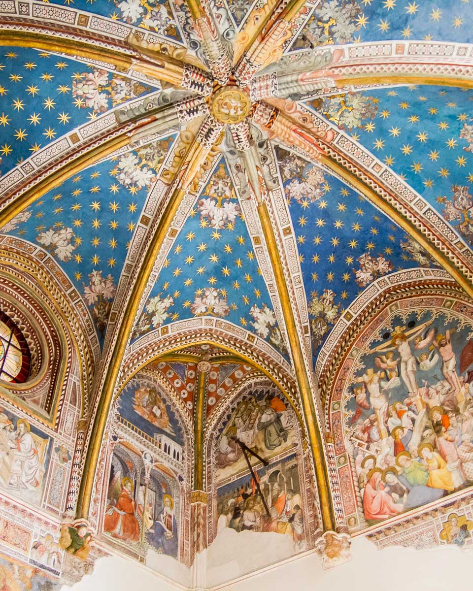Inside-the-cathedral-of-toledo-in-Spain near madrid