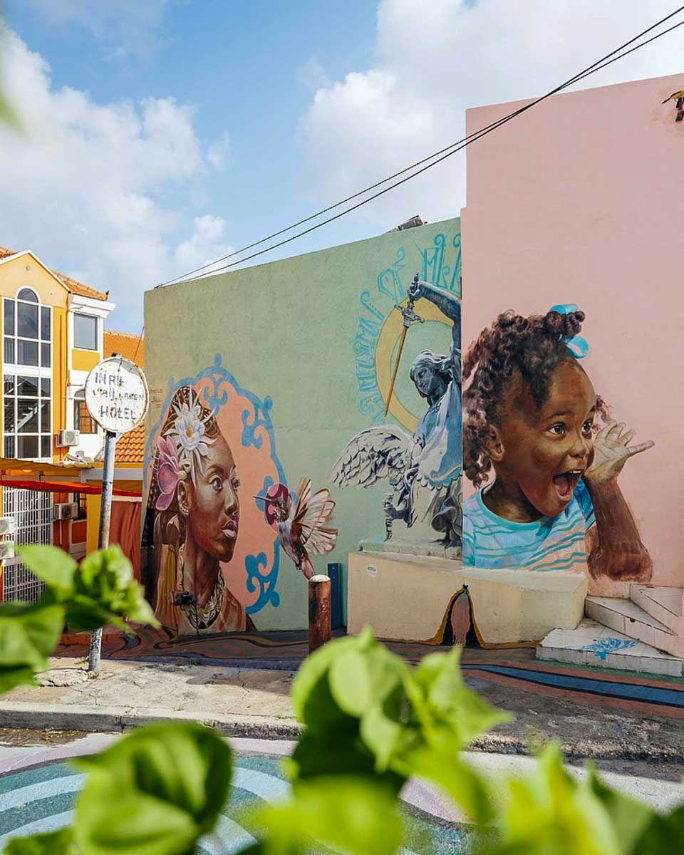 Irie Tours street art seen on a tour in Curacao