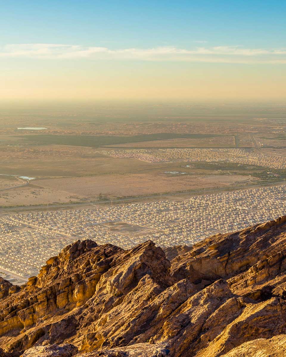 View of Al Ain from Jebel Hafeet Mountain on a tour from Abu Dhabi