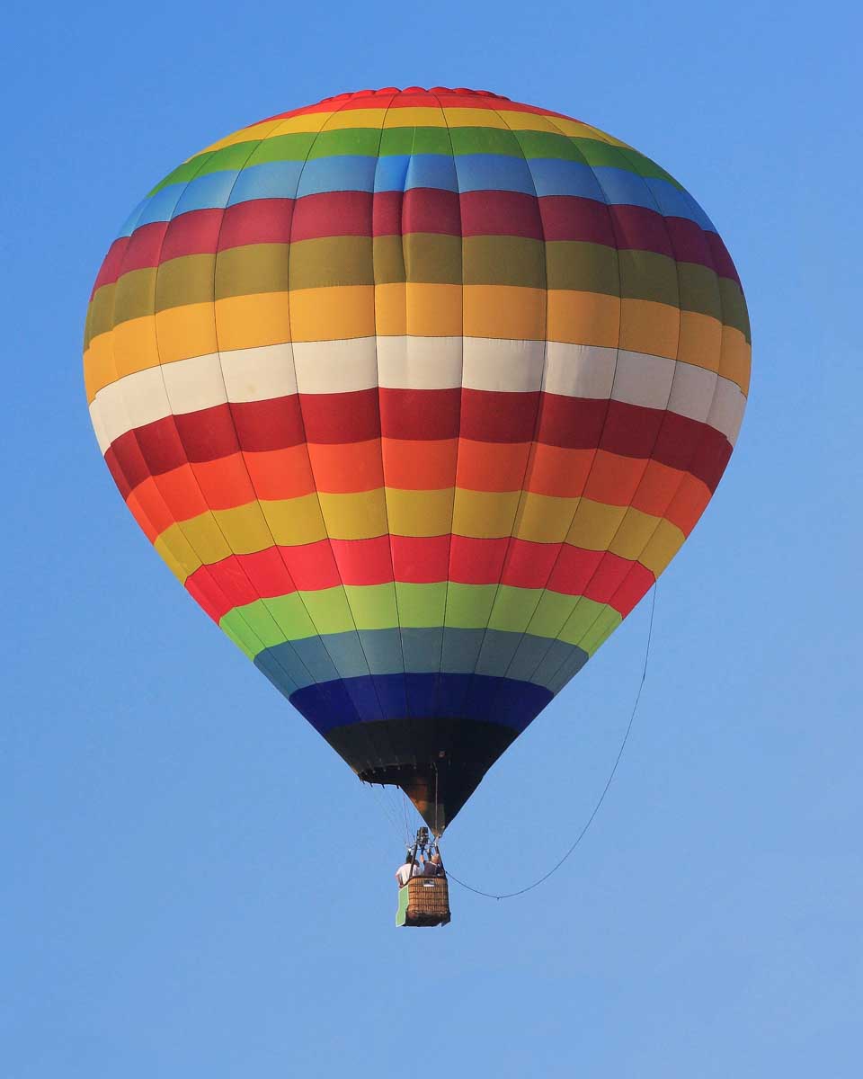 Hot-Air-Balloon-Ride-over-tuscany-on-a-tour-from-Mallorca Spain