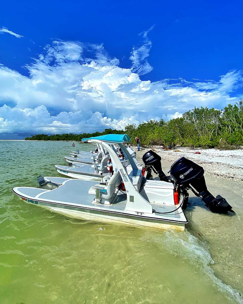 Go Cats On The Water - Marco Island boats on a tour to Marco Island from Naples Florida