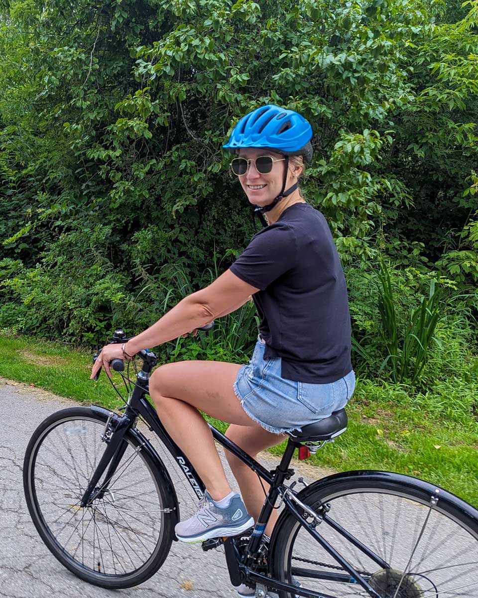Bailey-rides-a-bike-on-a-tour-in-Lake Tahoe