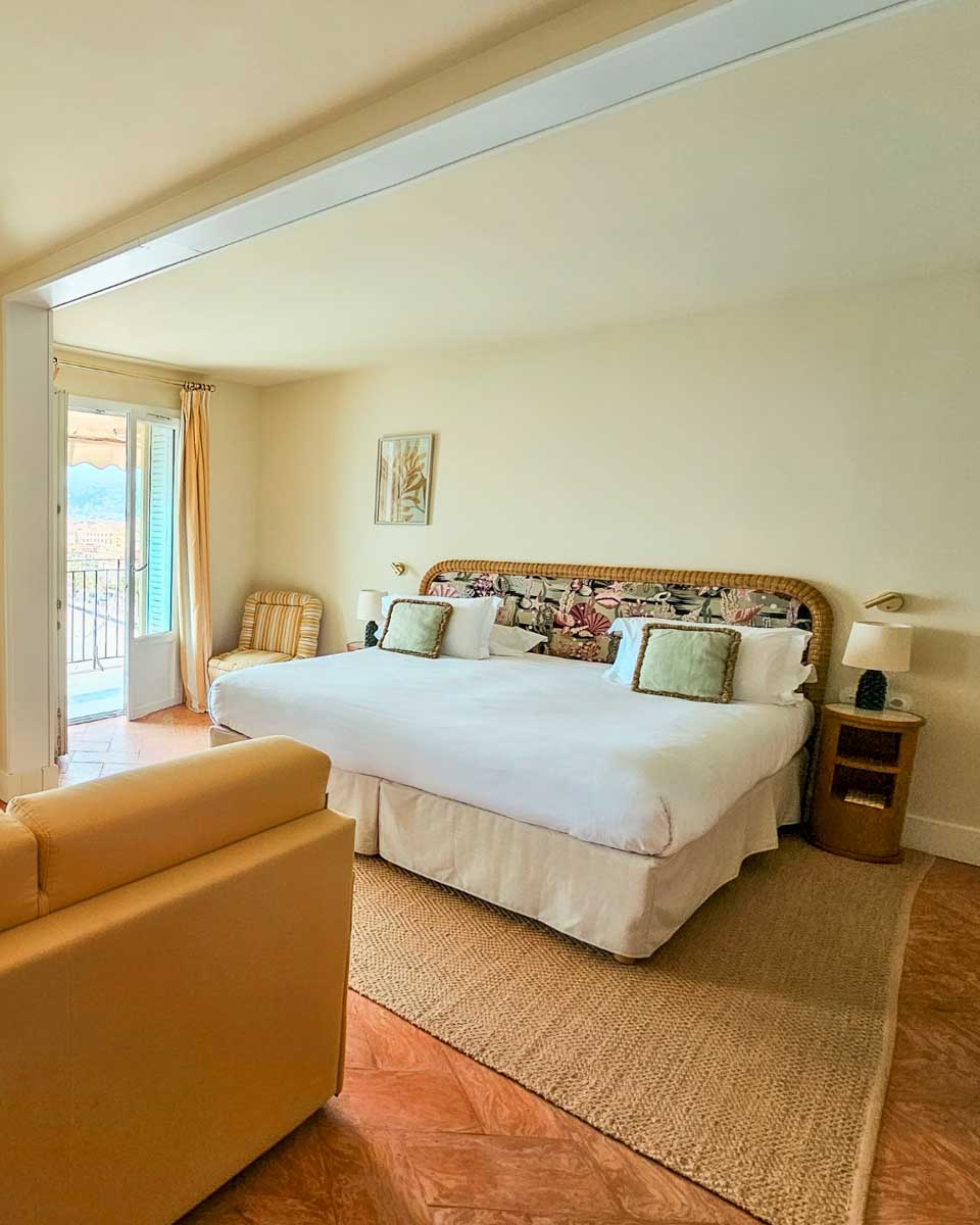 Hôtel La Pérouse Restaurant Le Patio - Nice in Nice France 1