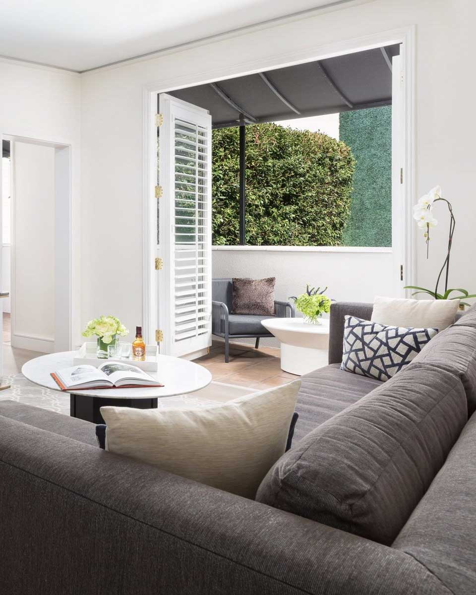 Mosaic Beverly Hills in Los Angeles California (2)