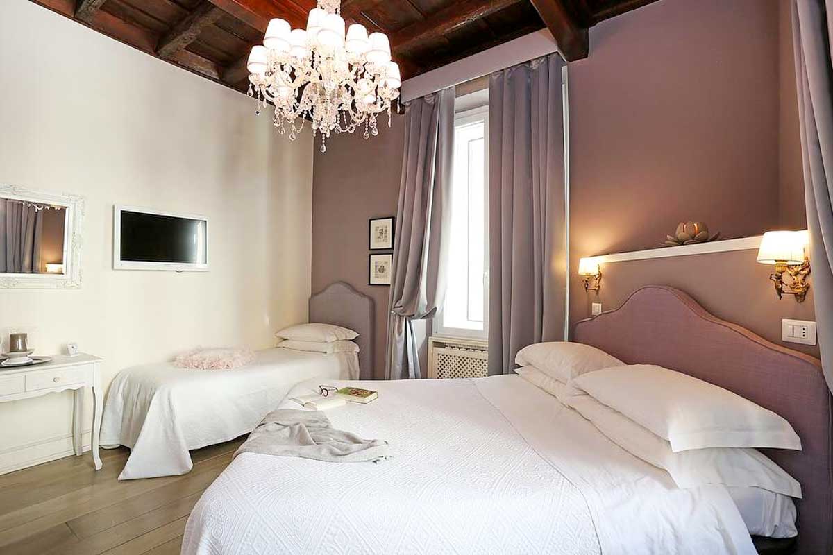 Piazzetta de' Monti Suites in Rome Italy