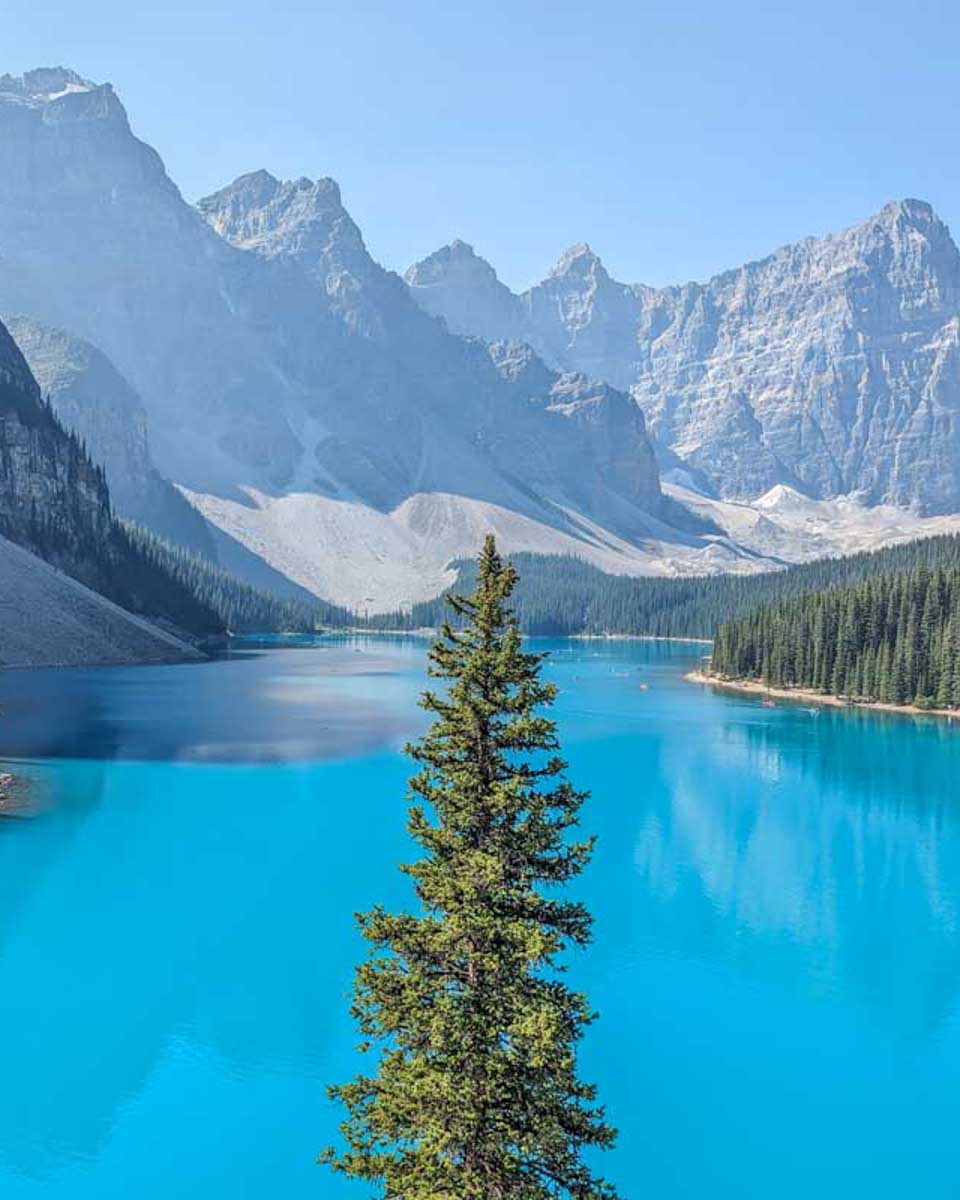 The-blue-water-of-Moraine-Lake-as-seen-from-the-rockpile on a tour from Banff Alberta