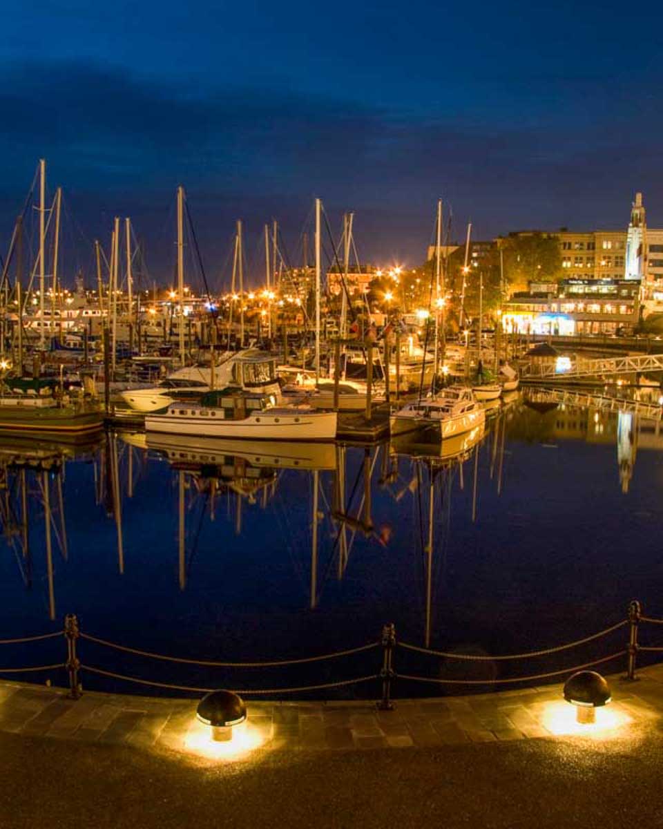 Victoria-BC-waterfront-at-night