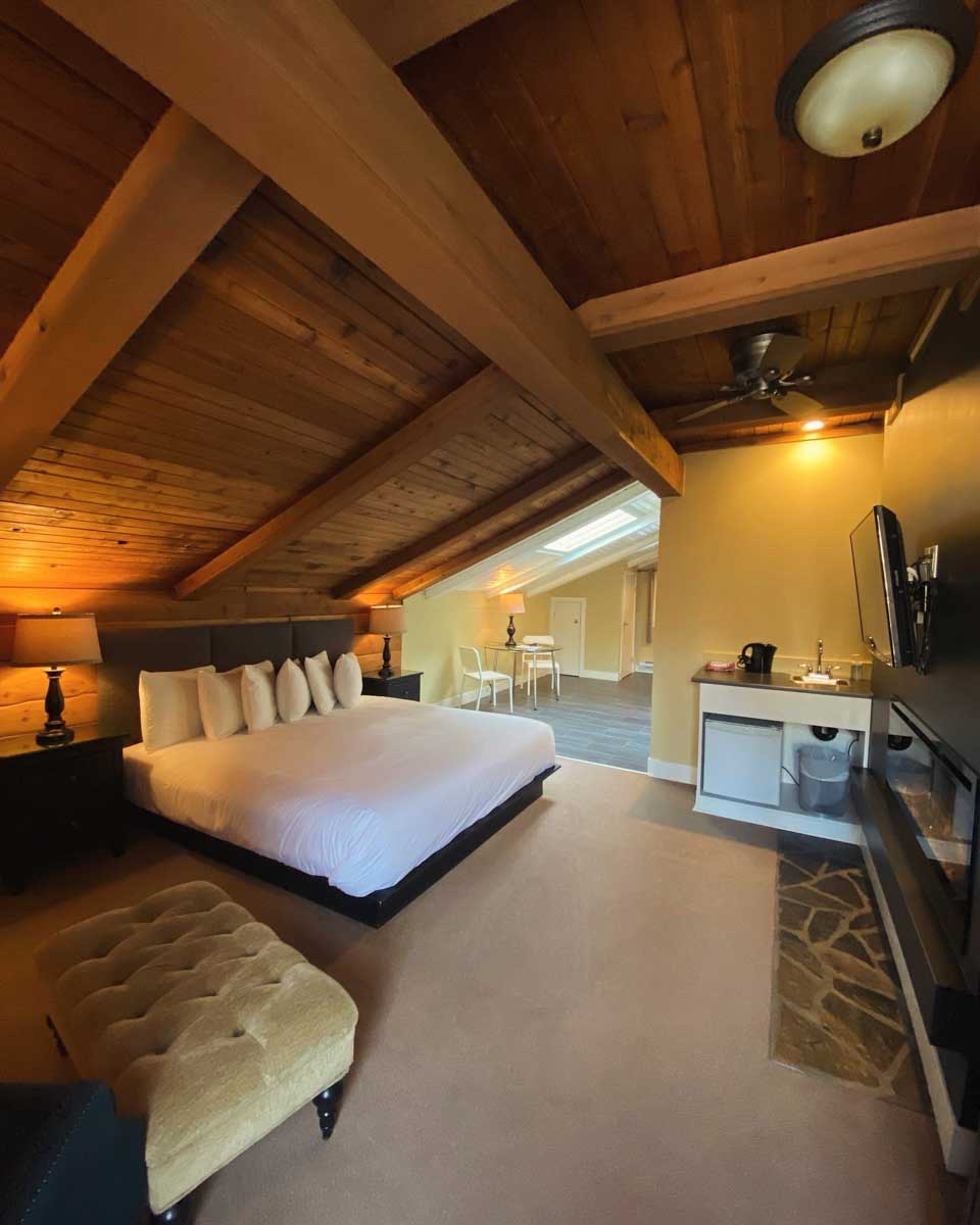 A Banff Boutique Inn in Banff Alberta Canada (2)