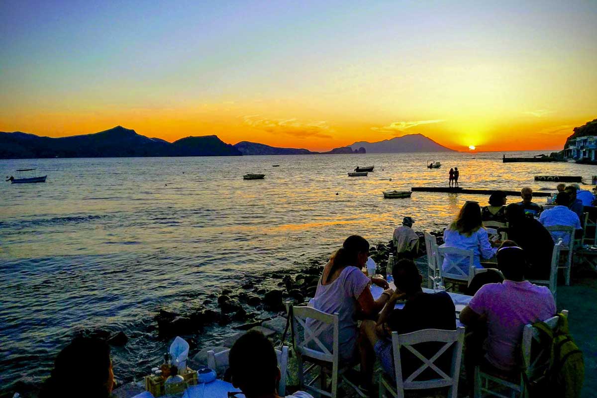 Astakas Cafe Restaurant in Milos Greece