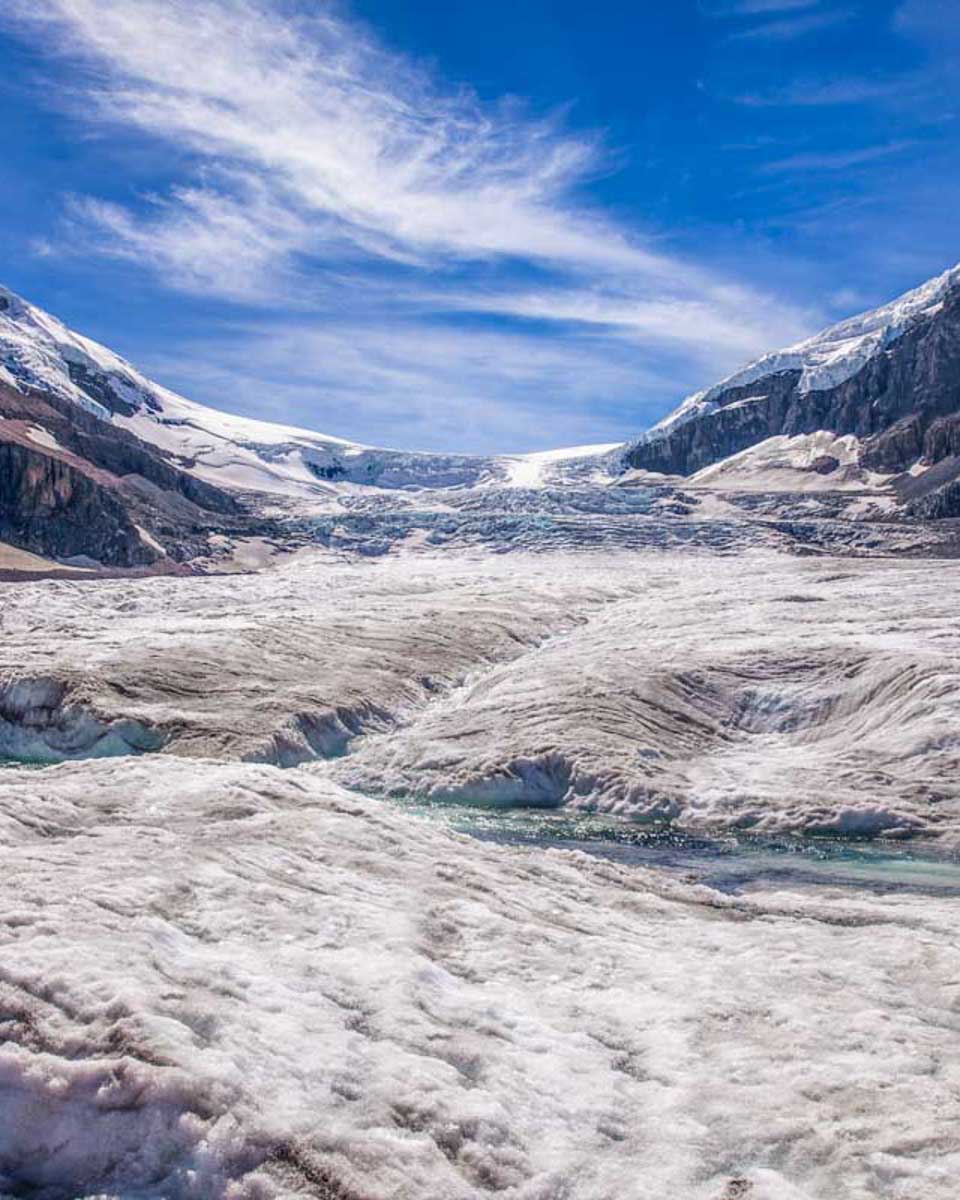 Athabasca-Glacier-on-an-Icewalking-tour