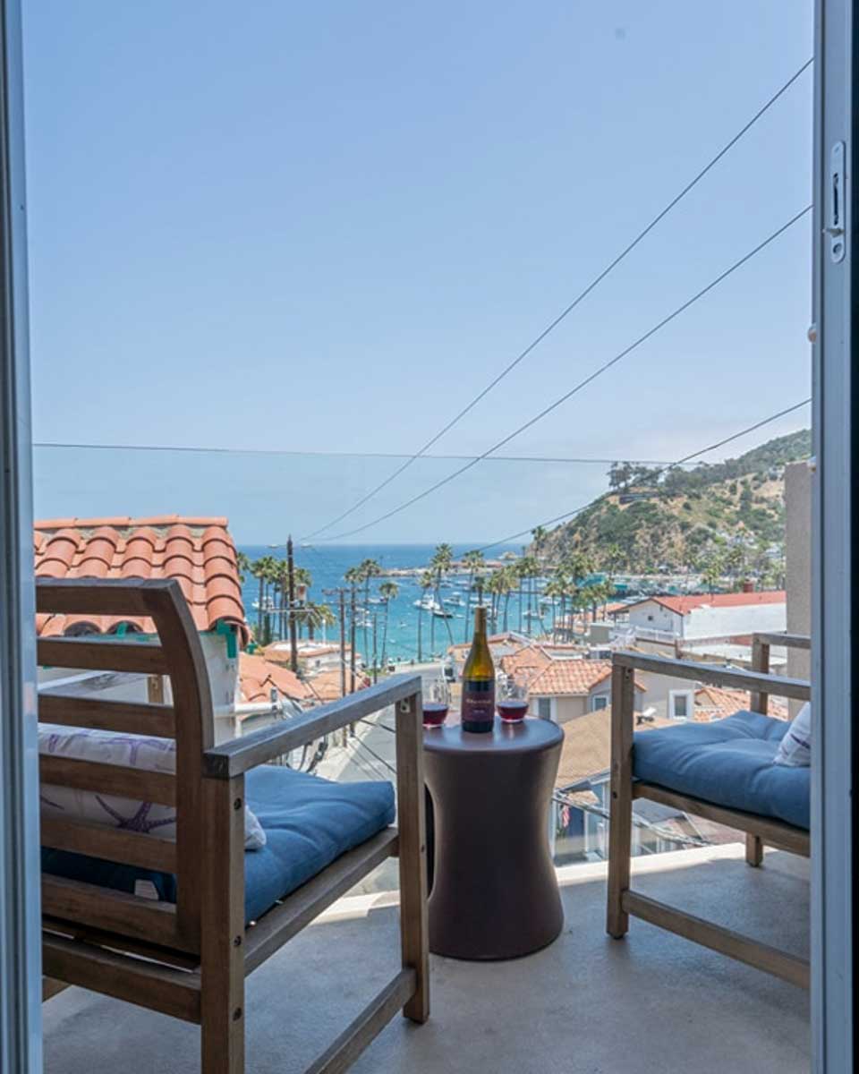 Aurora Hotel on Catalina Island California