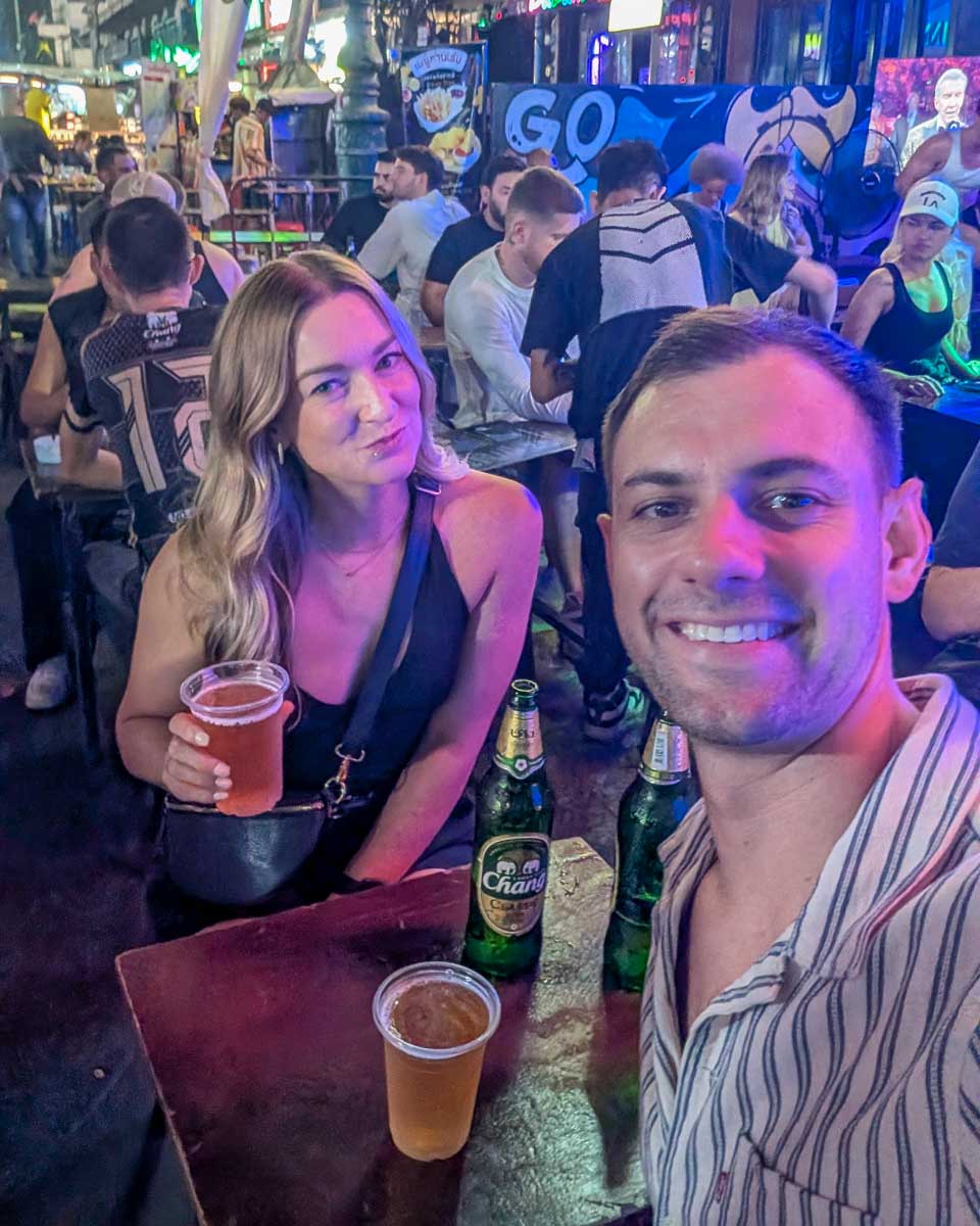 Bailey and Daniel take a selfie drinking beer in Khao San Bangkok Thailand (13)