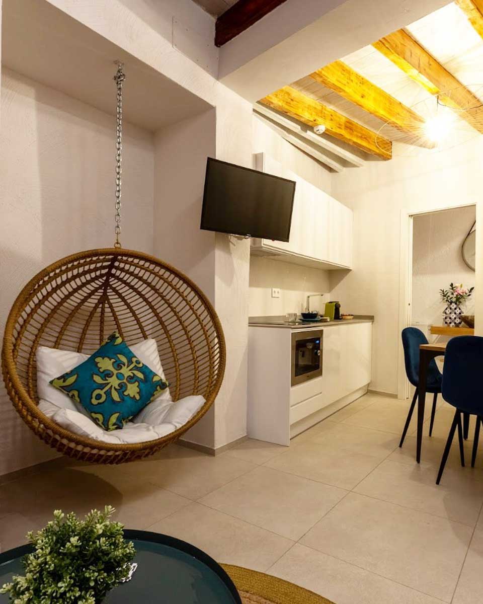 Casa 95 in Seville Spain (1)