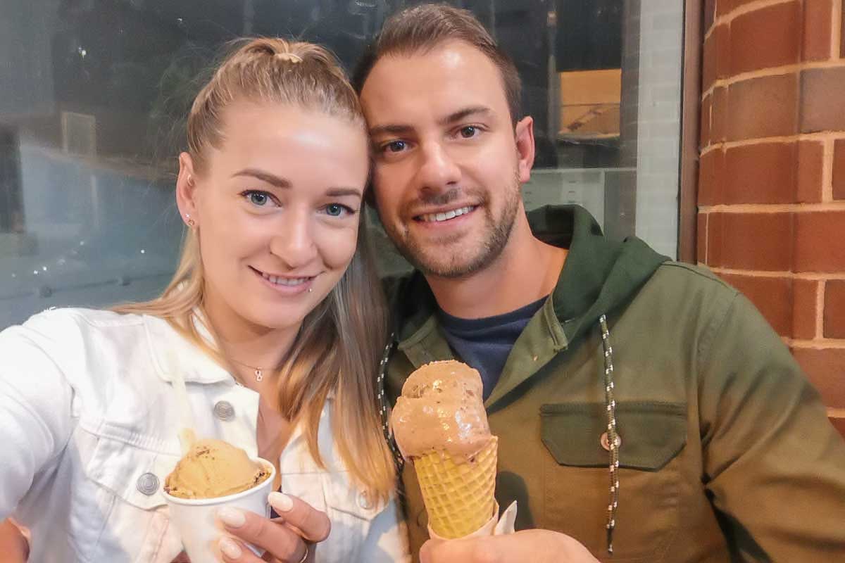 Daniel-and-Bailey-have-gelato in Siena Italy
