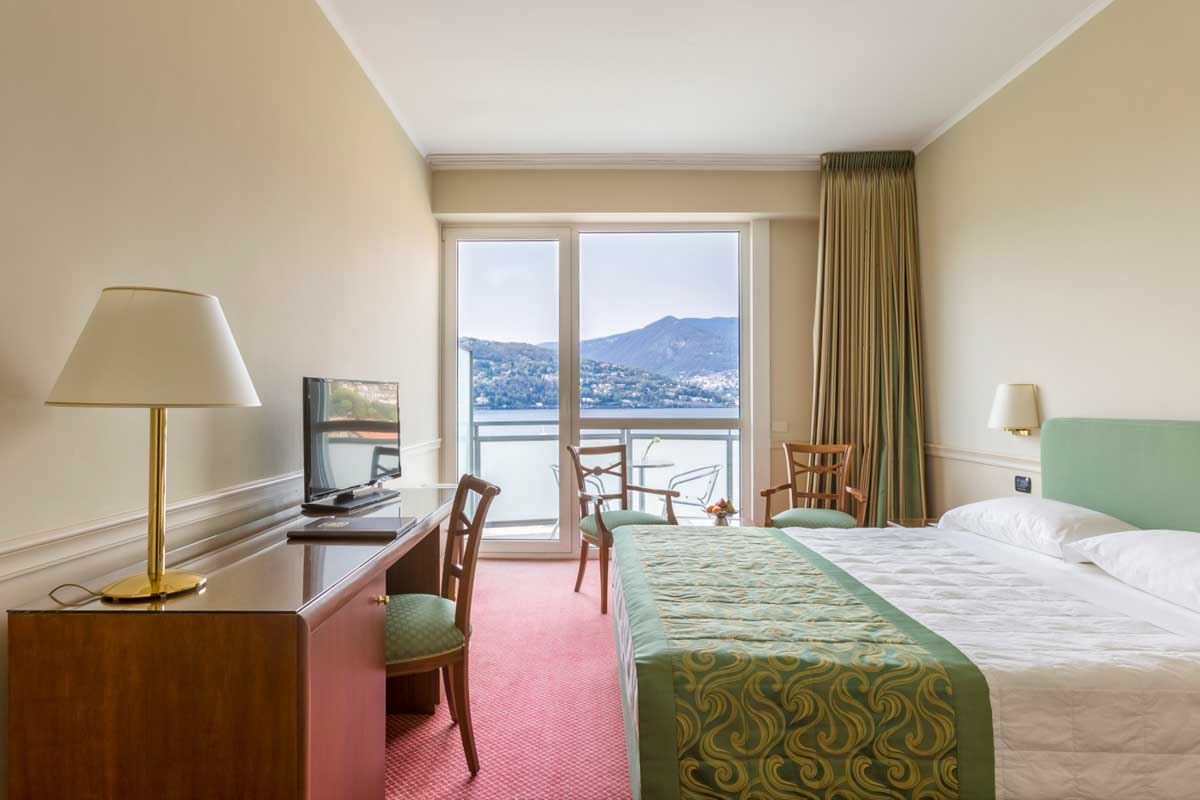 Hotel Barchetta Excelsior Lake Como in Lake Como Italy