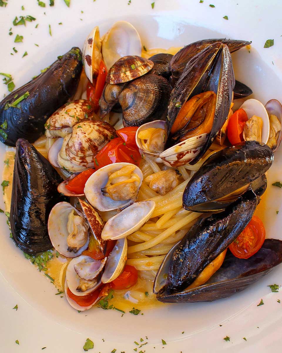 Seafood-pasta-eaten-on Lake Como Italy