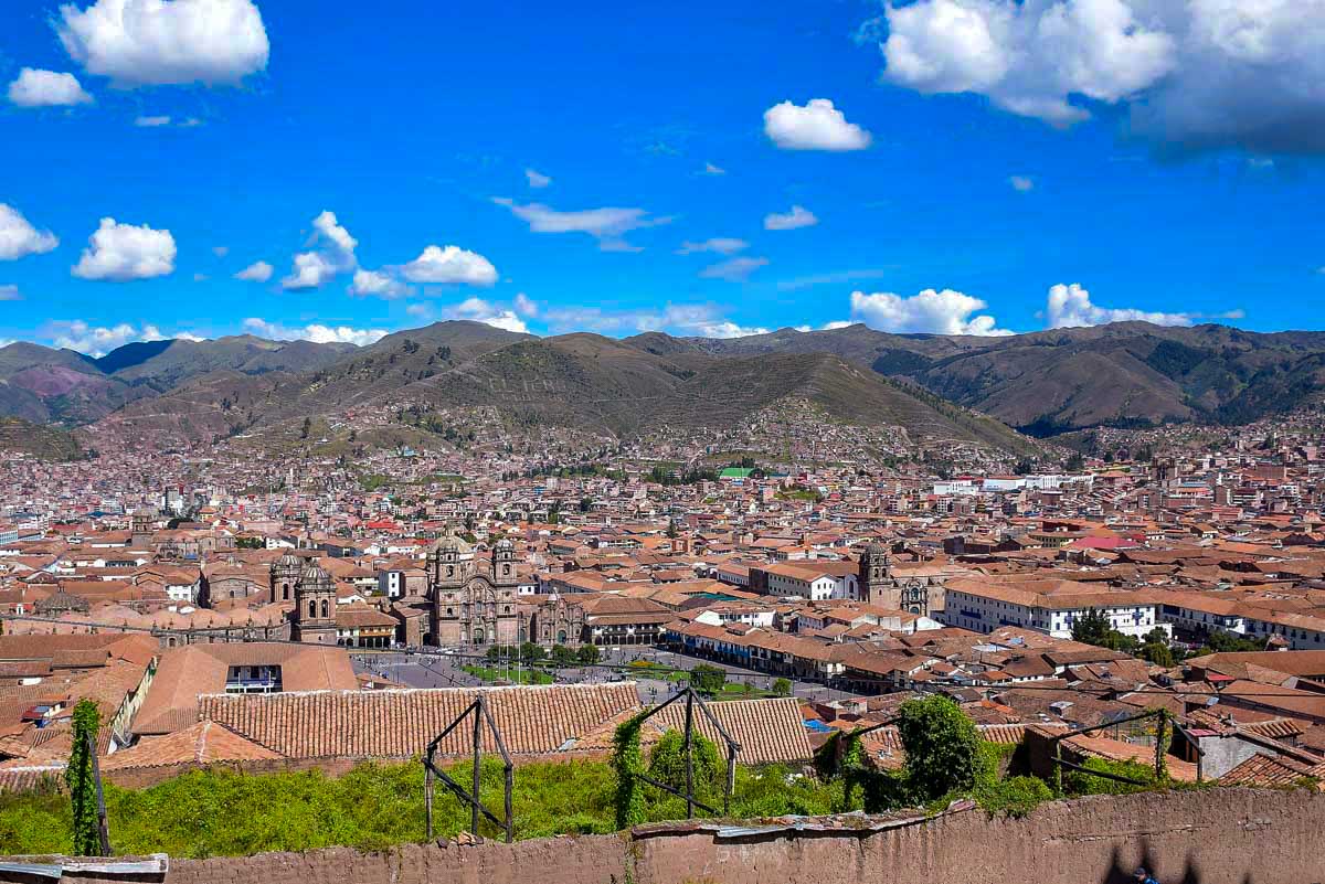 View-from-Cristo-Blanco-Statue-in-Cusco-Peru