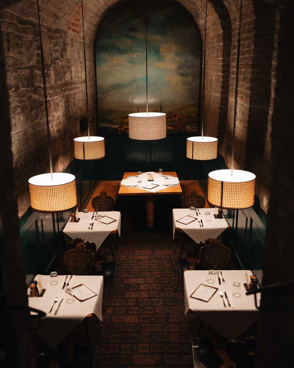 Die Heimat des Schnitzels in Vienna Austria (1)