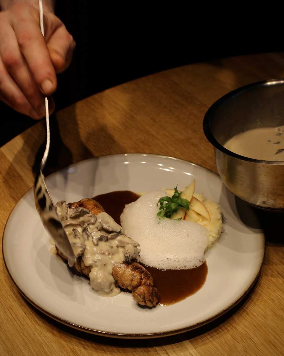 Table Brute in Geneva Switzerland (2)