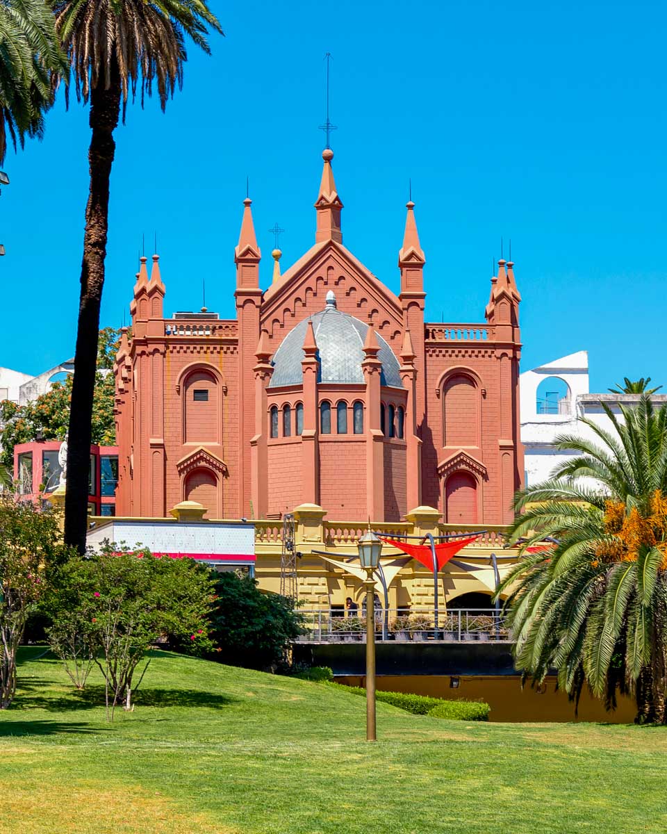 Centro-Cultural-Recoleta-in-Buenos-Aires-Argentina