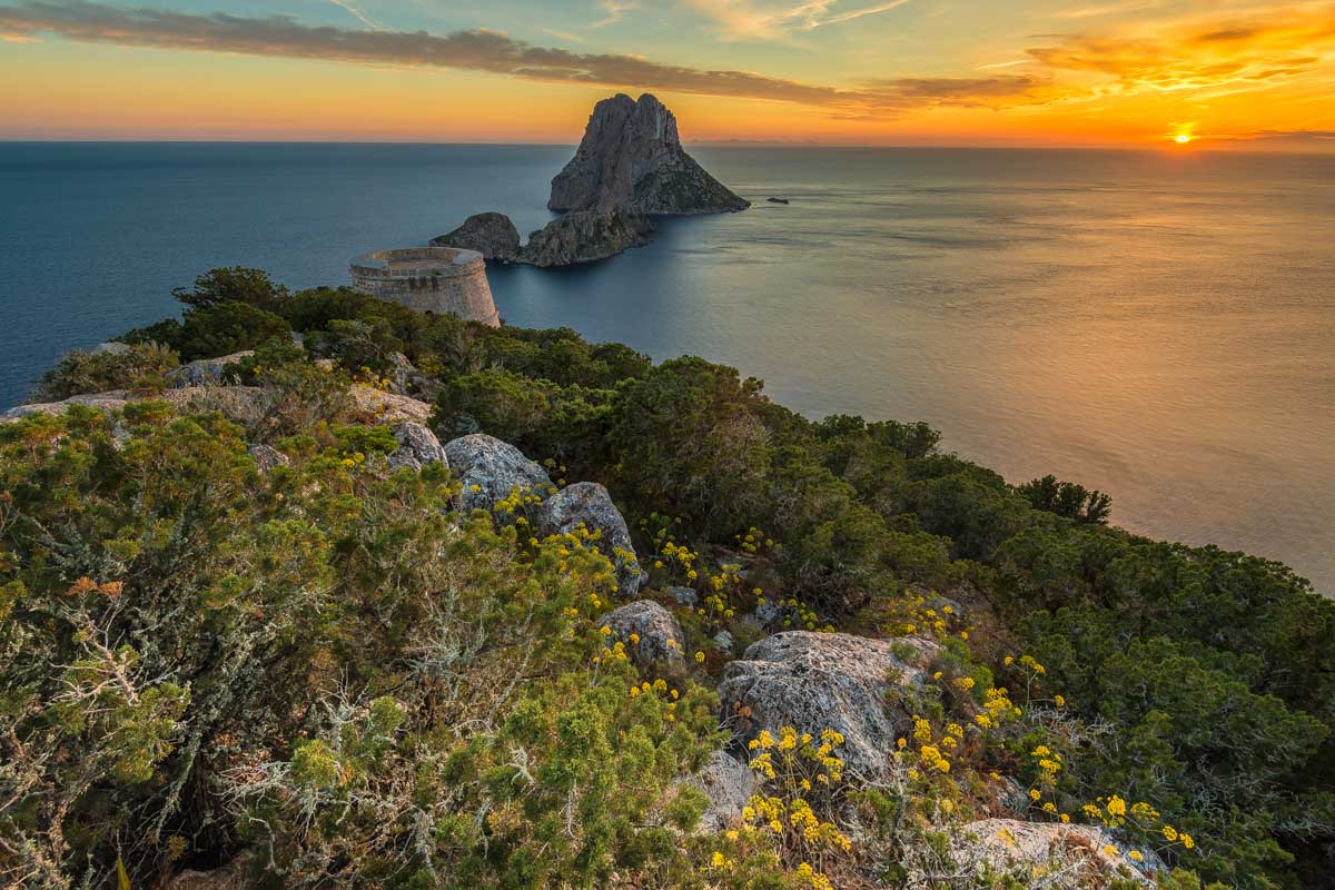 Views of the coast near Ibiza Spain on a hike (2)
