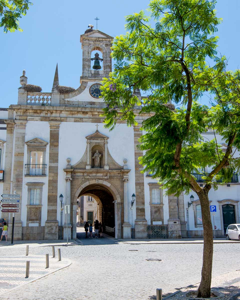 Arco da Vila in Faro Portugal