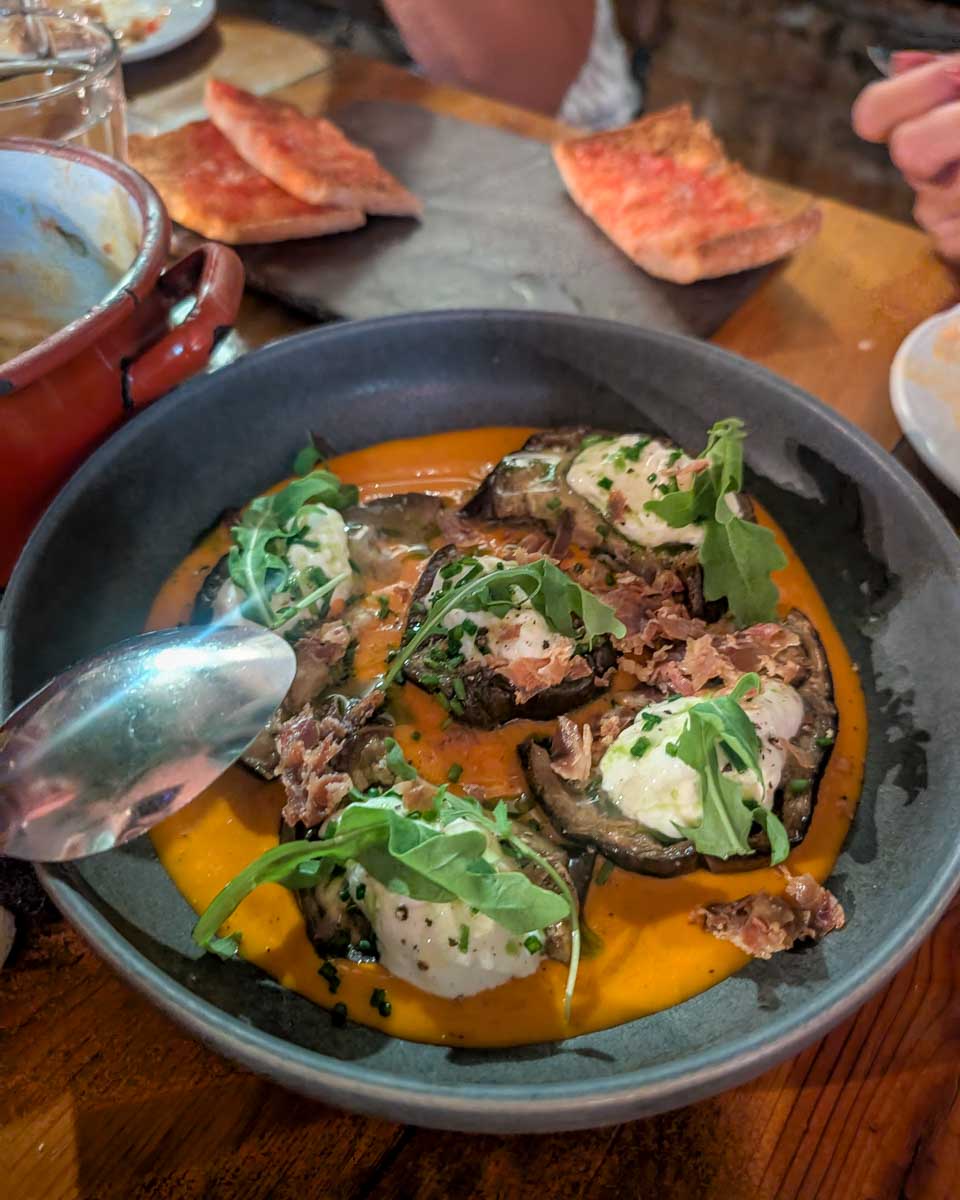 Food-and-drinks-had on a food tour in Ibiza Spain