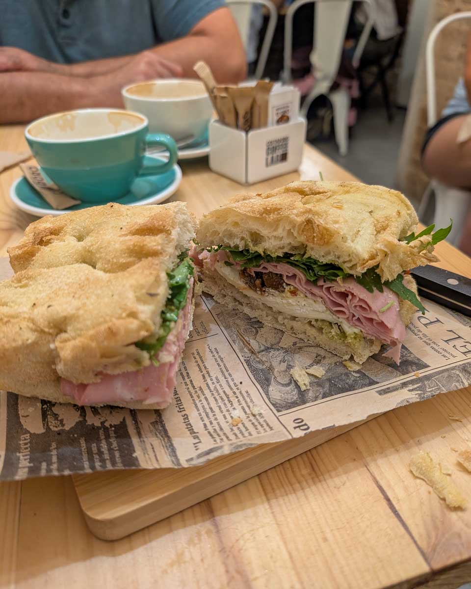 Food-sandwich-dinner-lunch-snack-tapas-in-IbizaSpain-1