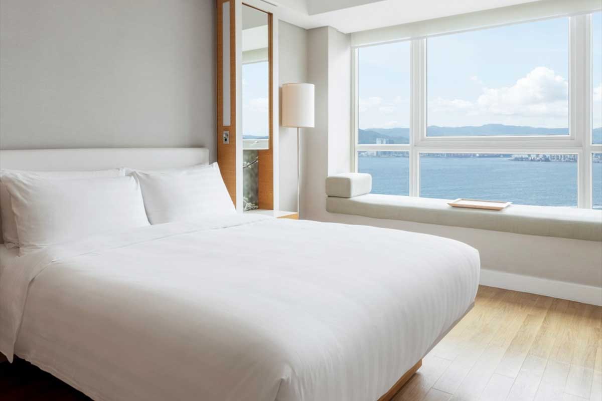 JEN Hong Kong by Shangri-La in Hong Kong China