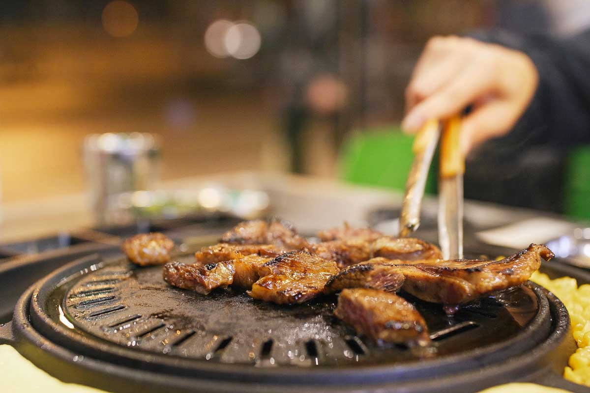 Korean-babrecue-in-Jeju-South-Korea