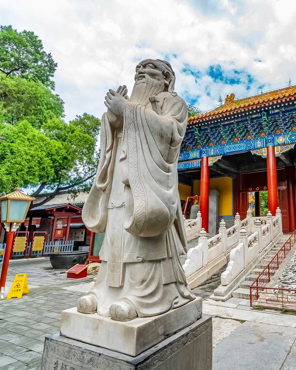 Statue of Confucius at the Temple of Confucius in Beijing, China (1)