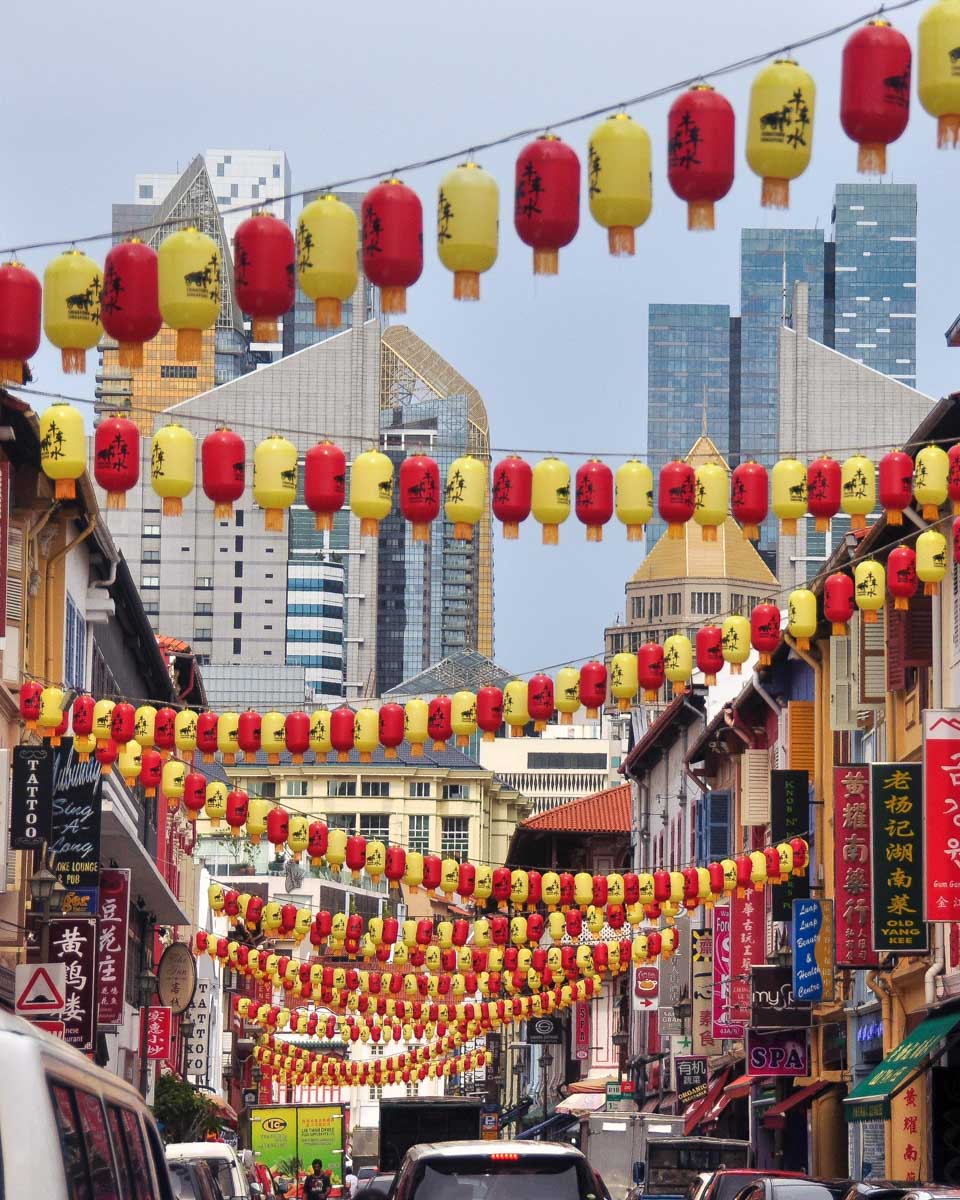 Street in Chinatown Singapore