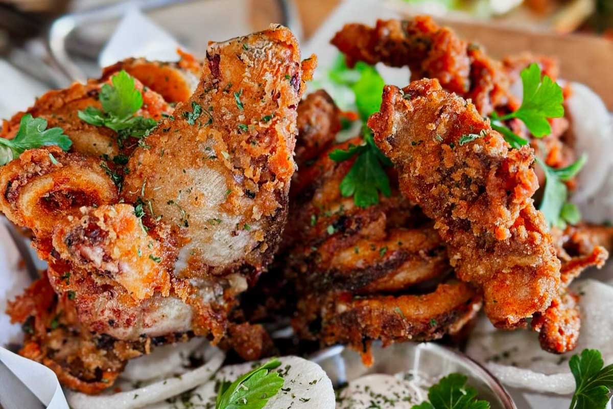 The Universal Wave (Ujupa) in Jeju South Korea