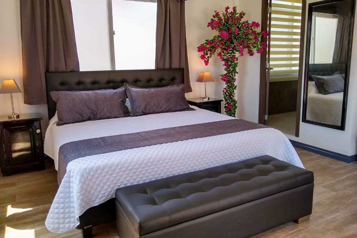 Drake Inn in Galapagos Ecuador