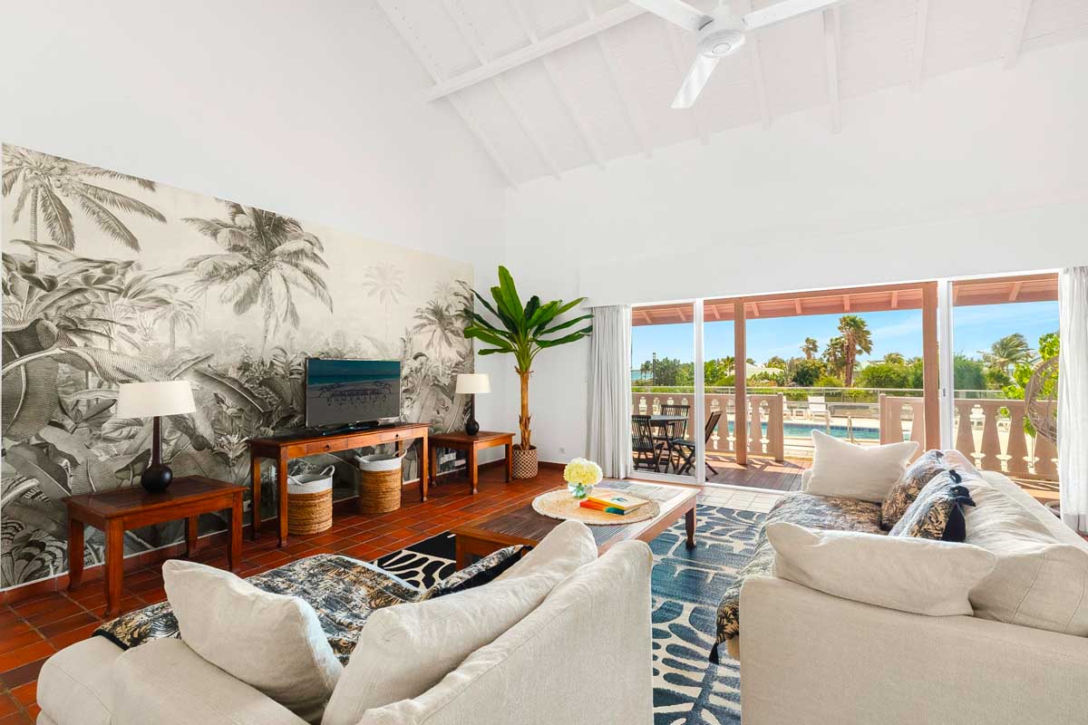 Living room in a suite at the Esmeralda Resort Saint Martin