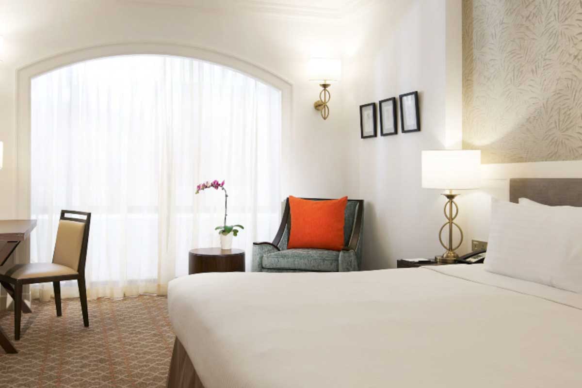 Orchard Rendezvous Hotel in Singapore