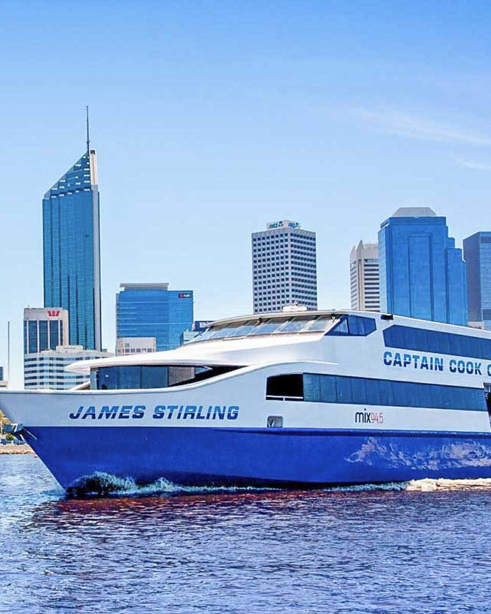 The-Swan-River-cruise-in-Perth-WA